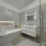 Luxury Across Iconic Building, Central, Ac, Metro 1, Sleeps 6 Lägenhet